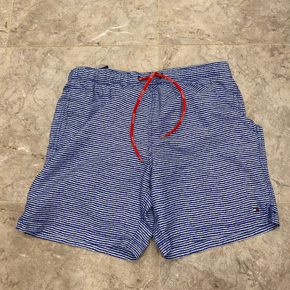 TOMMY HILFIGER SWIM TRUNKS MEDIUM